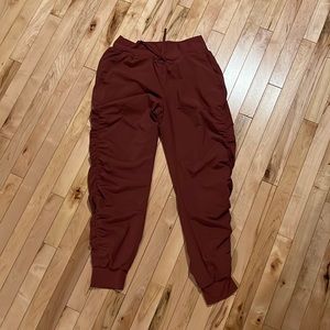 Athleta attitude pant 8 tall NWT